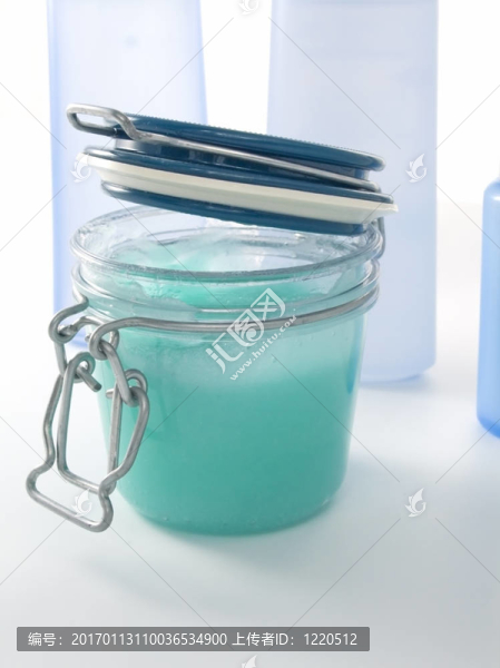 生物皮膚脫皮