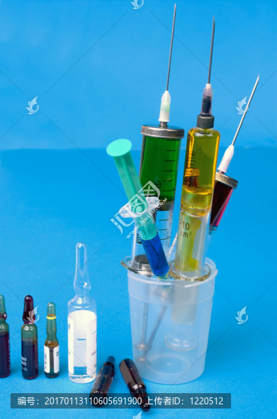 注射器和安瓿