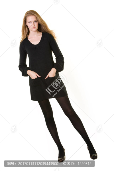 黑衣女人