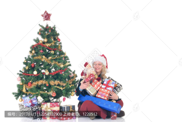 少年拿著圣誕禮物