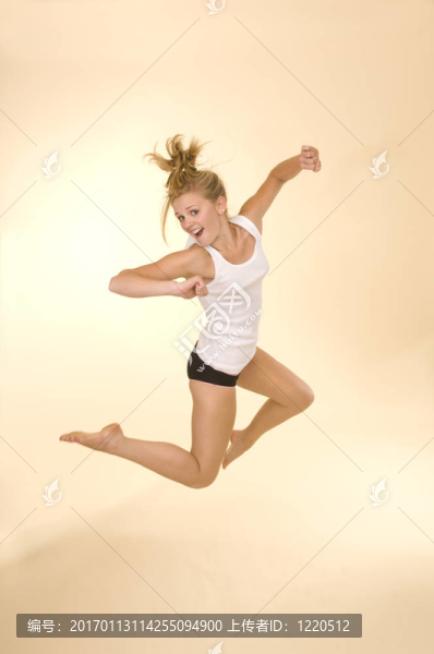 女子跳-匯圖網(wǎng) www.fosd68.com 女子跳
