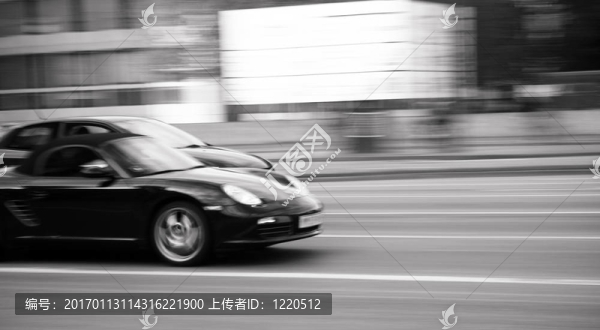 快速運(yùn)動(dòng)車