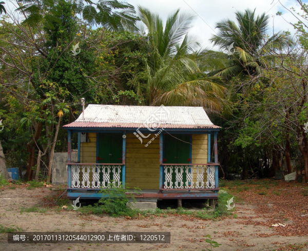 當?shù)貚u上的家