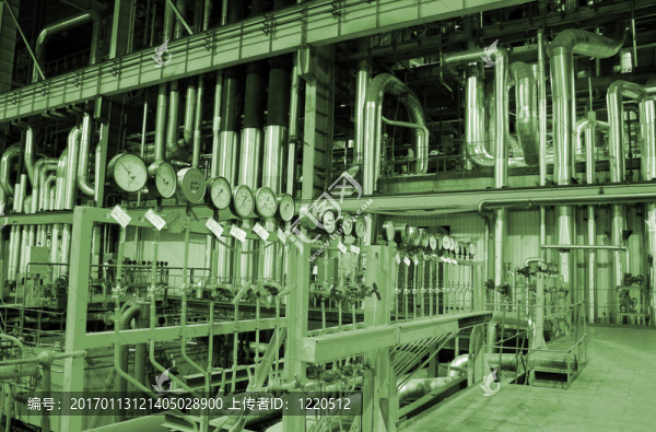 在發(fā)電廠的不同尺寸和形狀的管道