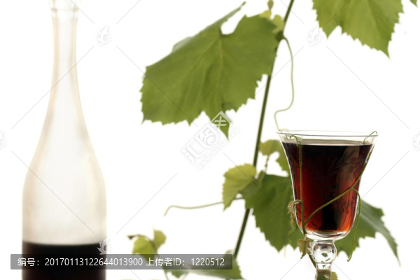 紅葡萄酒