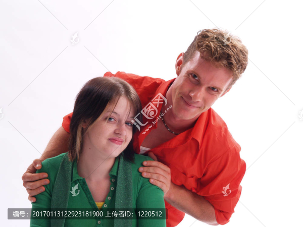 紅色和綠色的夫婦