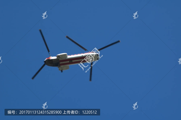 頭頂?shù)闹鄙龣C(jī)