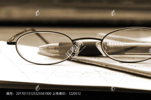 用支票付賬