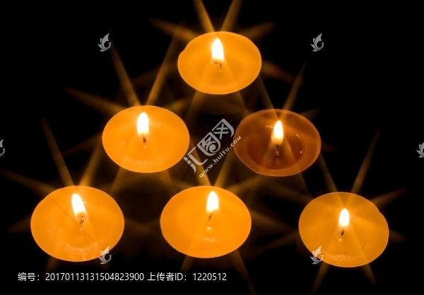 三角形的蠟燭