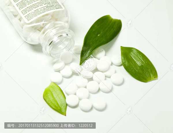 藥丸-匯圖網(wǎng) www.fosd68.com 藥丸