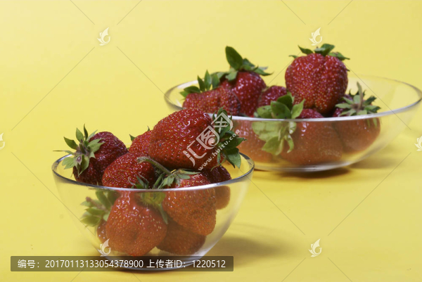 黃色的草莓碗