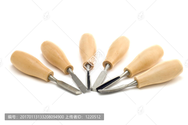 白色金屬鑿