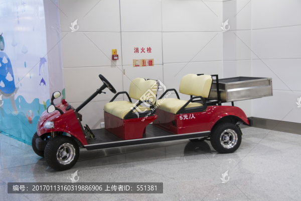 游覽車