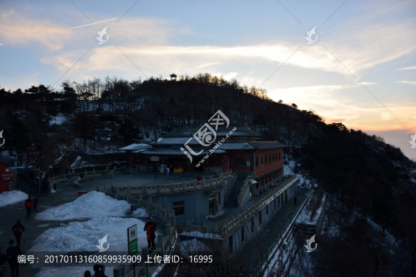 泰山冬日風(fēng)光