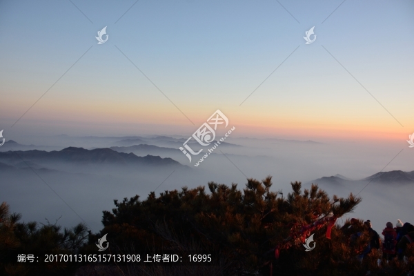 泰山云海