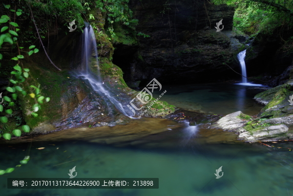 山澗
