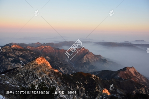 泰山云海