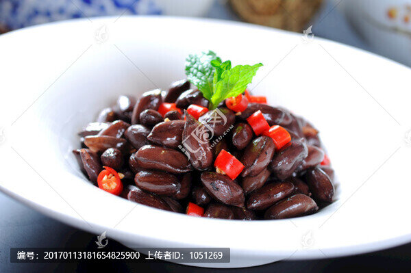 黑衣長(zhǎng)生果