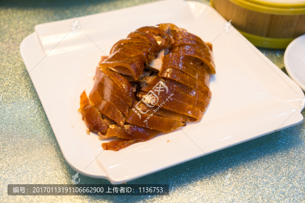 脆皮烤鴨