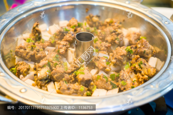 汽鍋蓮藕燜排骨
