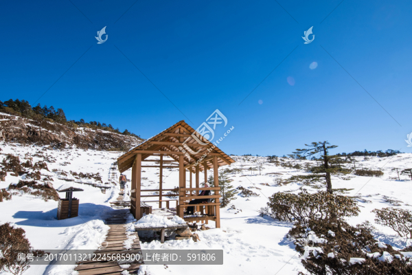 雪地木屋