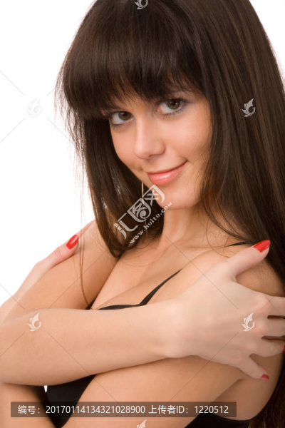 穿黑衣服的女人