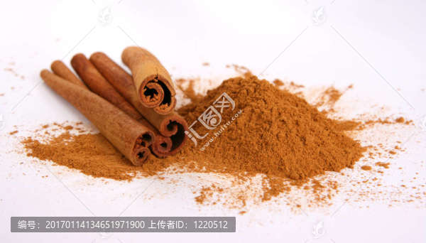 肉桂棒；粉末