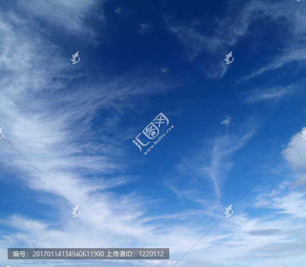 天空云卷云