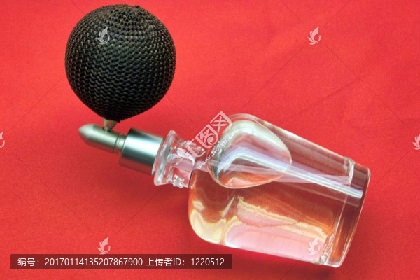 紅色香水