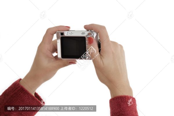 手里拿著相機