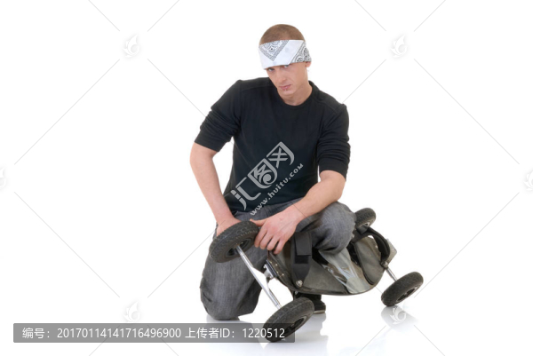 男孩和他的滑板
