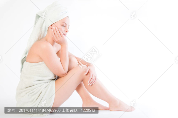 健康女孩系列坐在等待
