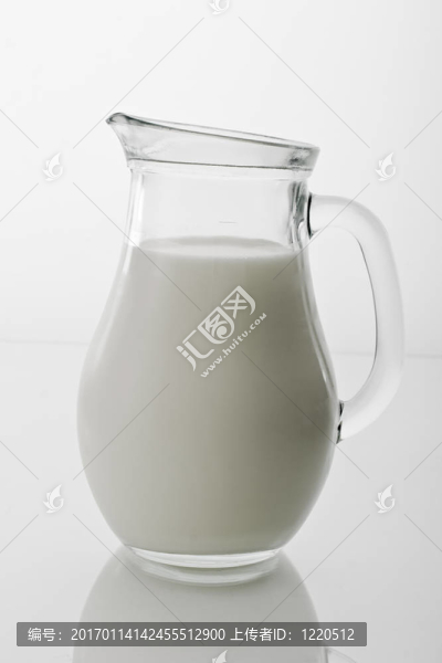 牛奶