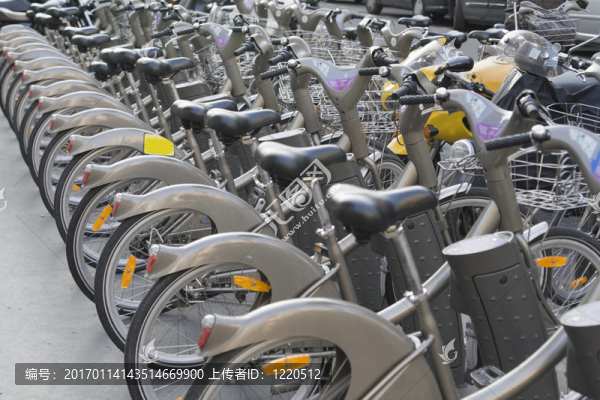 自行車(chē)