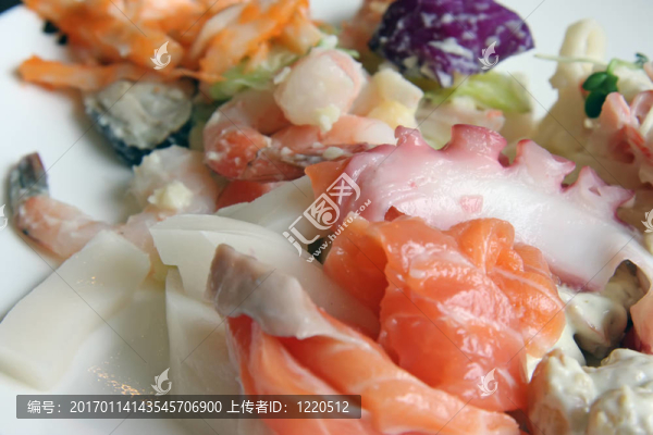 新鮮的生魚片
