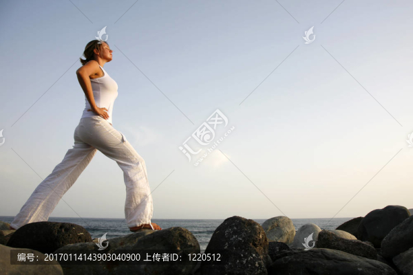 黎明瑜伽