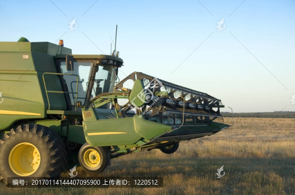 聯(lián)合收割機