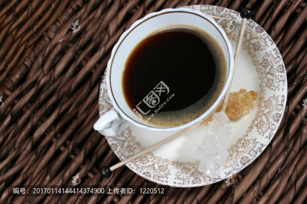 一個(gè)角度的杯子