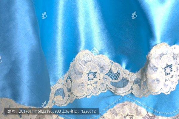 帶有白色花邊的藍(lán)色織物