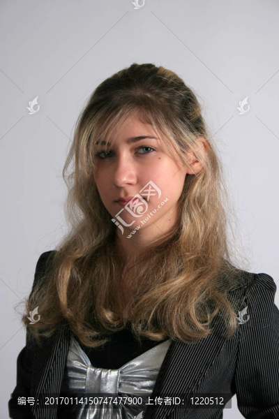 可愛(ài)的年輕女人