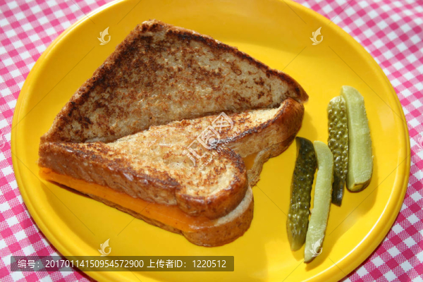 烤奶酪三明治
