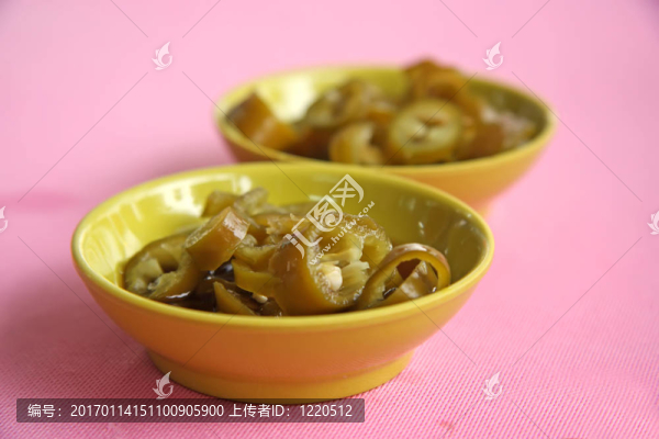 腌辣椒