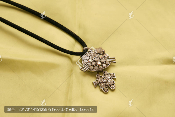 貓的寶石