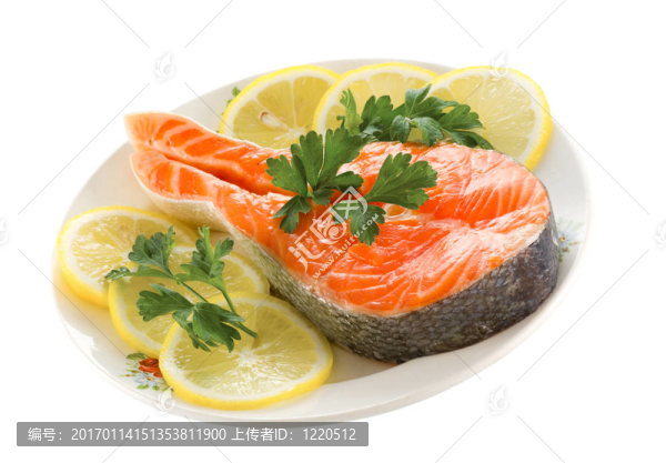 三文魚配檸檬