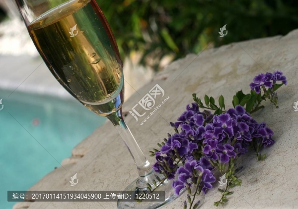 酒和Flowers