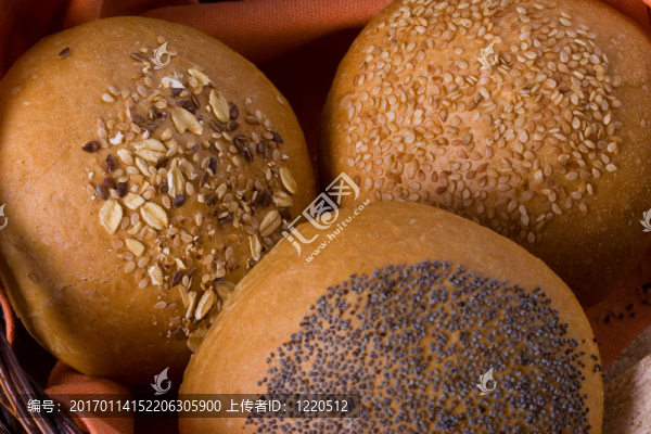 小圓面包