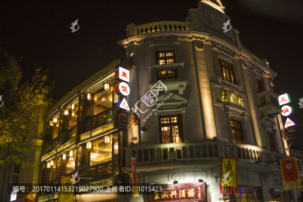 杭州商業(yè)街夜景