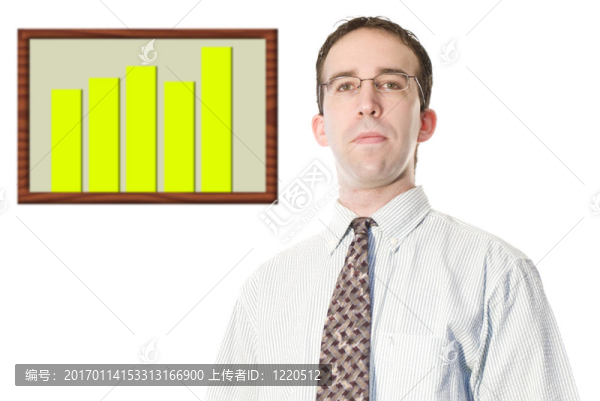 有財務圖表的商人