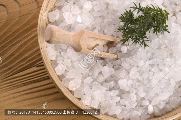松浴項(xiàng)目。替代醫(yī)學(xué)