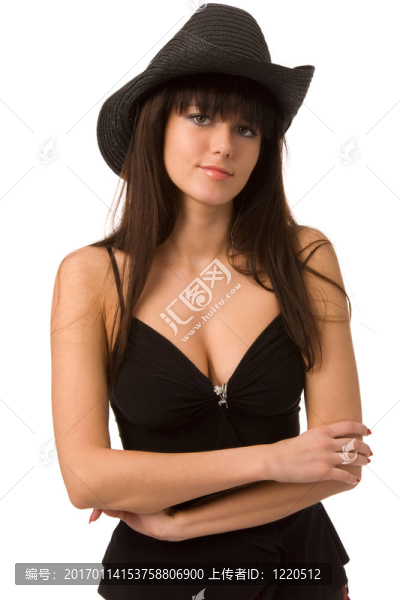 戴黑帽子的女人